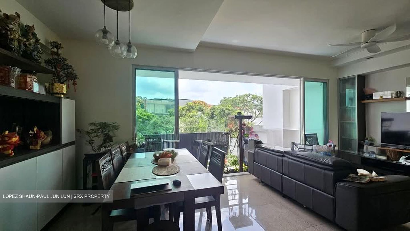 Golden Heights (D19), Apartment #582241241